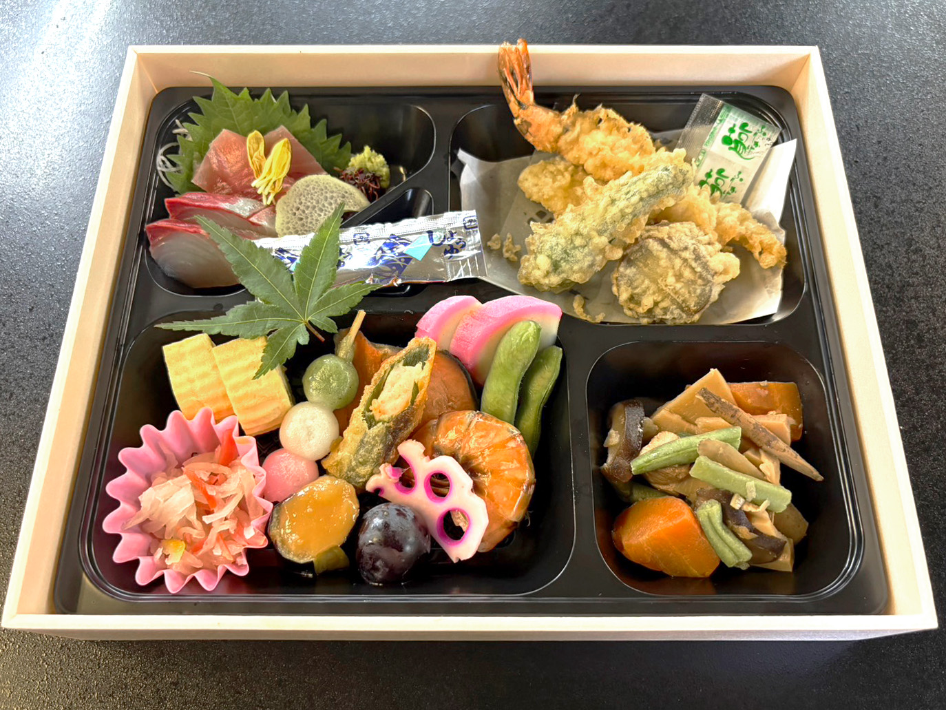 夏の幕内　3,000円